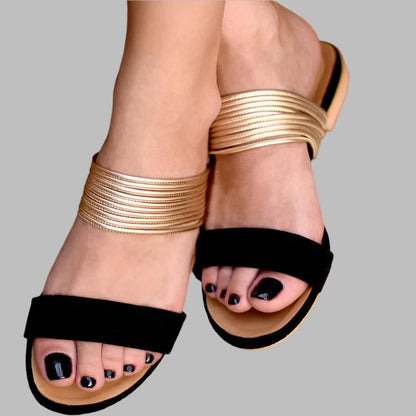 Curve Comfort: Stylish Plus-Size Sandals for Women