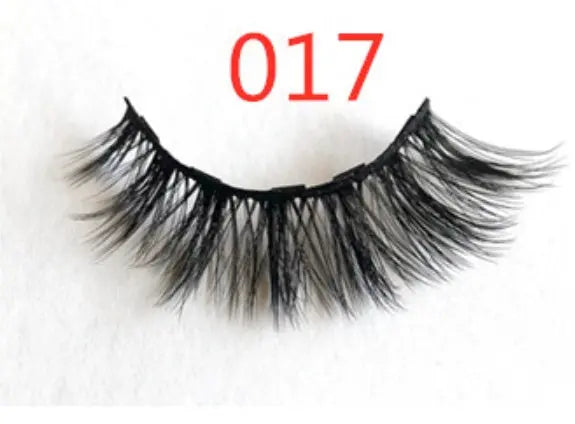 A Pair Of False Eyelashes With Magnets In Fashion - Image #27