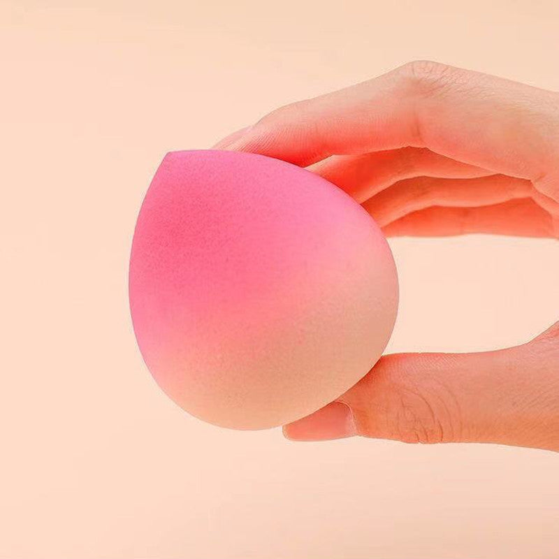 Velvet-Touch Beauty Sponge: Your Secret to Flawless Airbrushed Makeup