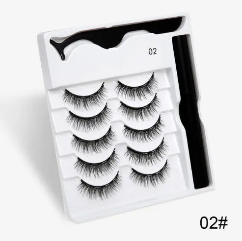 A Pair Of False Eyelashes With Magnets In Fashion - Image #43