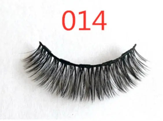 A Pair Of False Eyelashes With Magnets In Fashion - Image #23