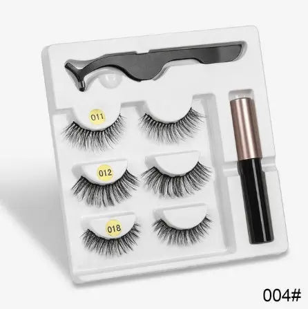 A Pair Of False Eyelashes With Magnets In Fashion - Image #7